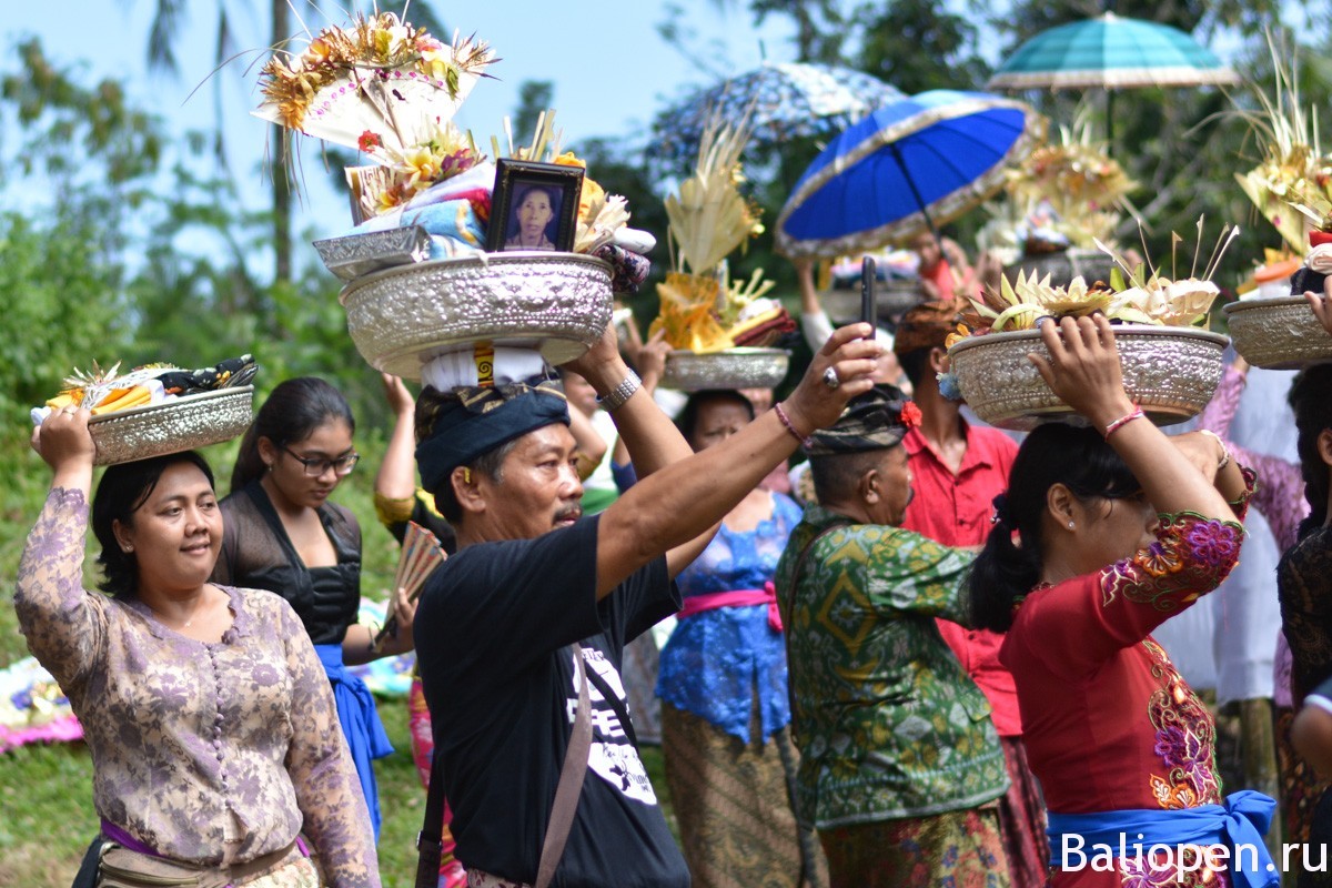 Церемония кремации на Бали - проводы в новую жизнь